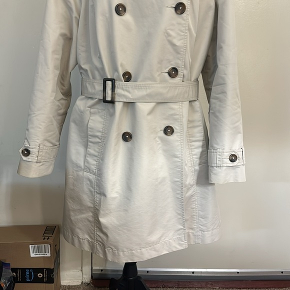 🧥Ladies Trench Coat🧥 - Picture 4 of 12